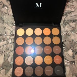 25a Morphe Eyeshadow Palette NWOT